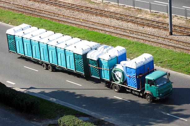 Porta potty delivery and setup in Woodbine, IA